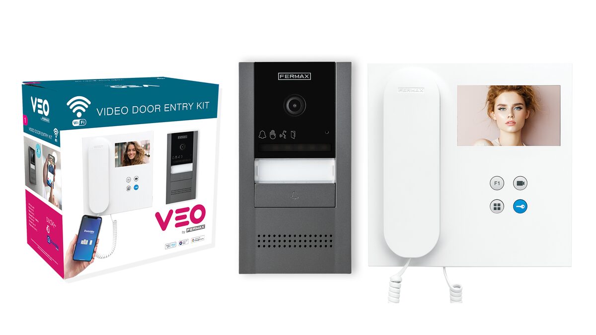 Cora Kit Duox Plus WIFI de Fermax: placa de calle, monitor y caja del kit